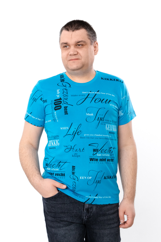 Футболка чоловіча